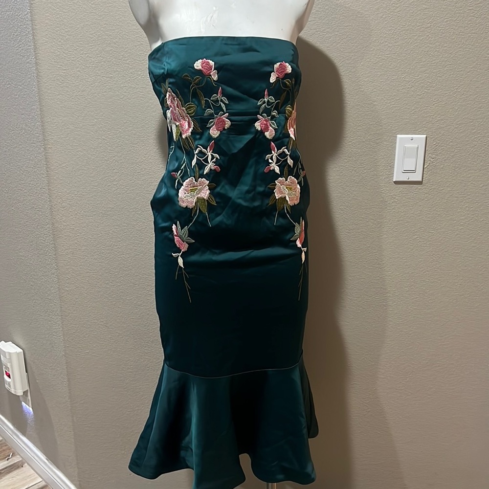 Lulumari green strapless dress